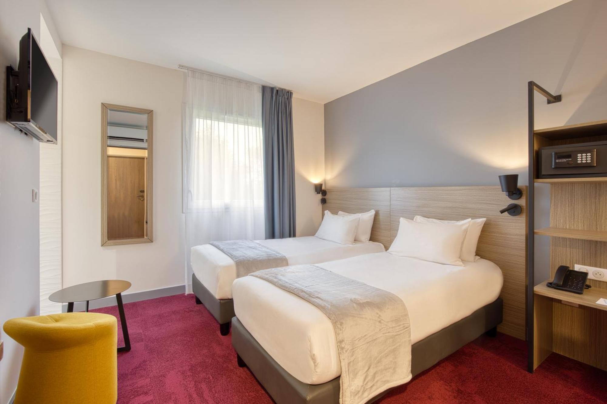 Sure Hotel By Best Western Les Portes De Montauban Dış mekan fotoğraf